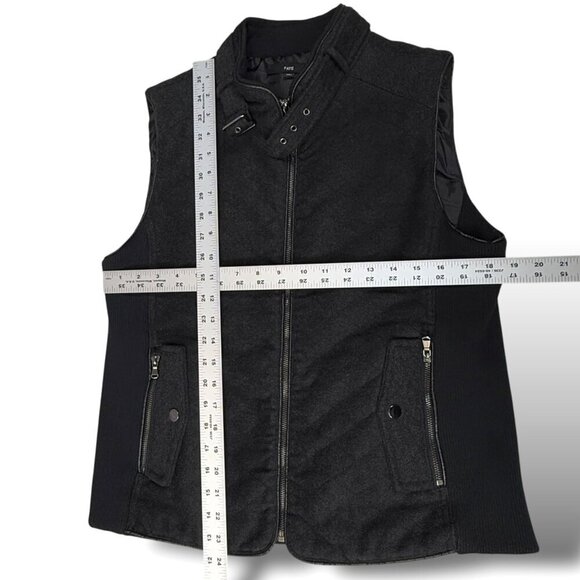 Fate Vest Womens Sz XL Black Wool Blend Quilted Full Zip Buckle Collar Rib Sides - Picture 8 of 9